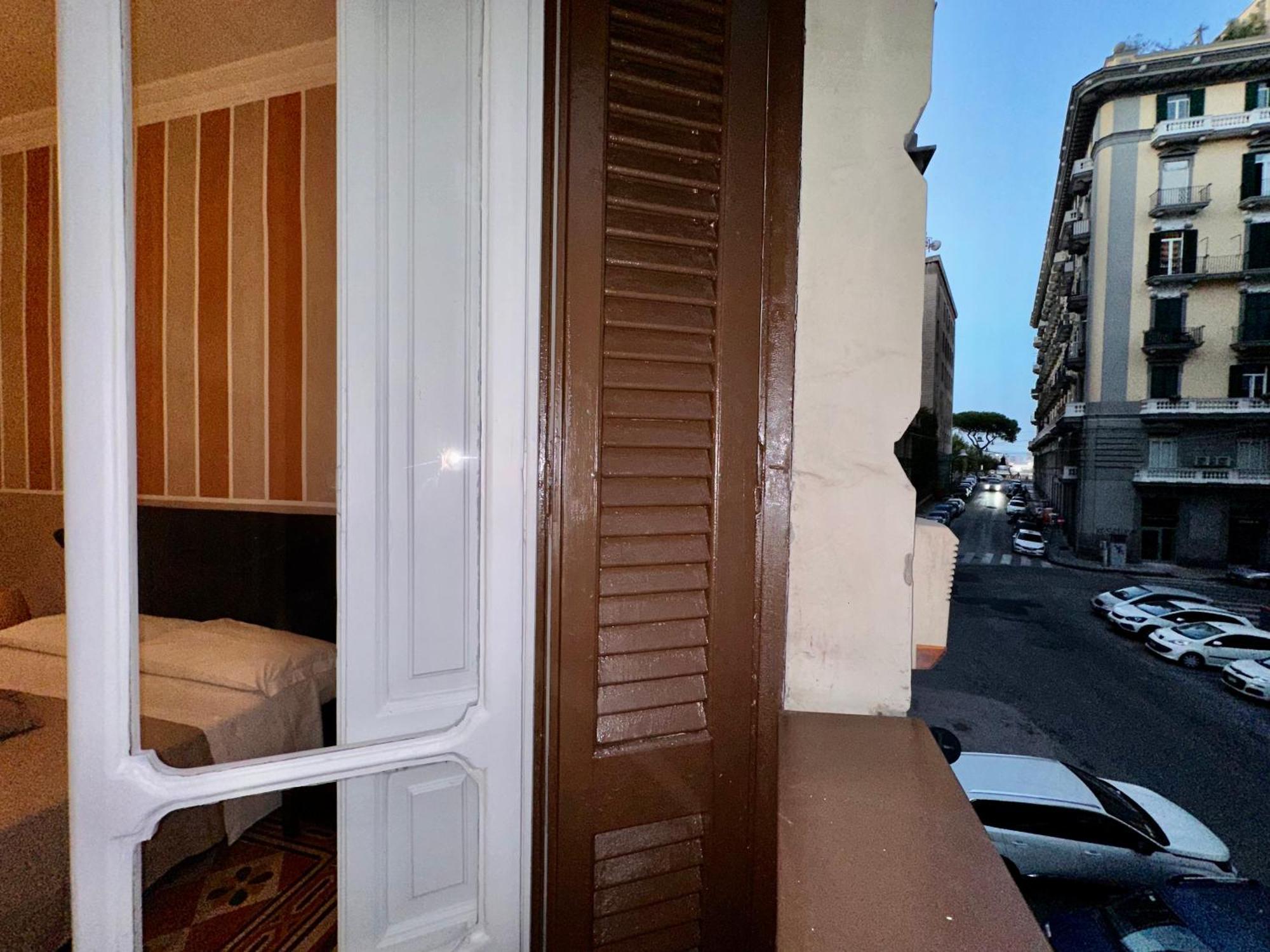 Mammina Home نابولي المظهر الخارجي الصورة